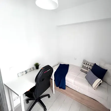 Espacioso Y Encantador Apartamento En El Centro De Apartment
